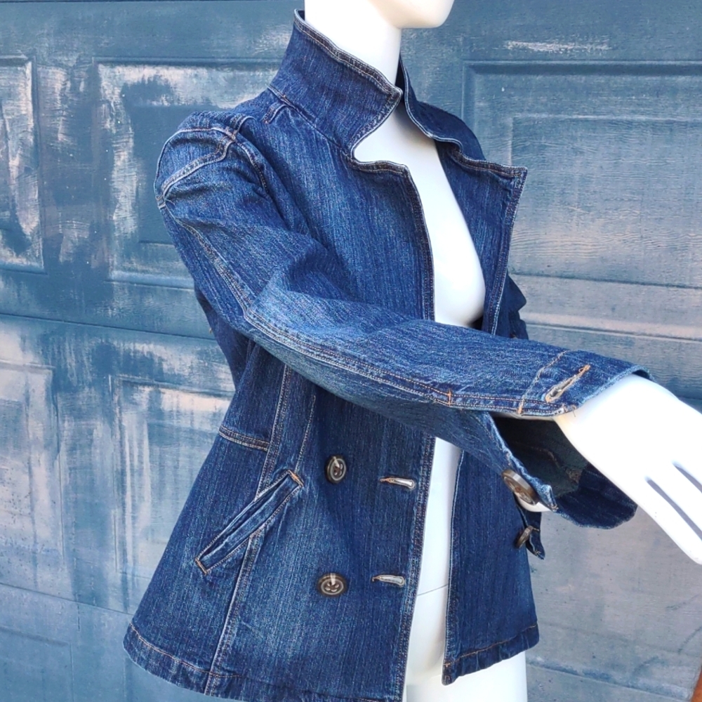 Cabi Jeans Double Breasted Denim Jean Peacoat Style Jacket